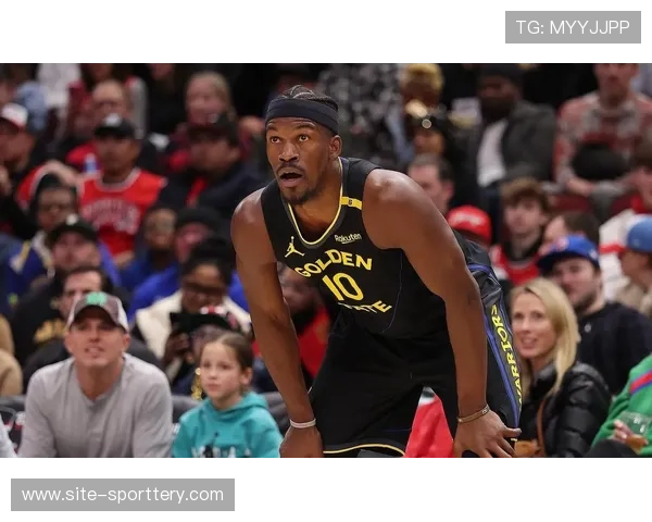 勇士主场致敬巴特勒,全场默盼其早日康复 勇士主场致敬巴特勒,全场默盼其早日康复